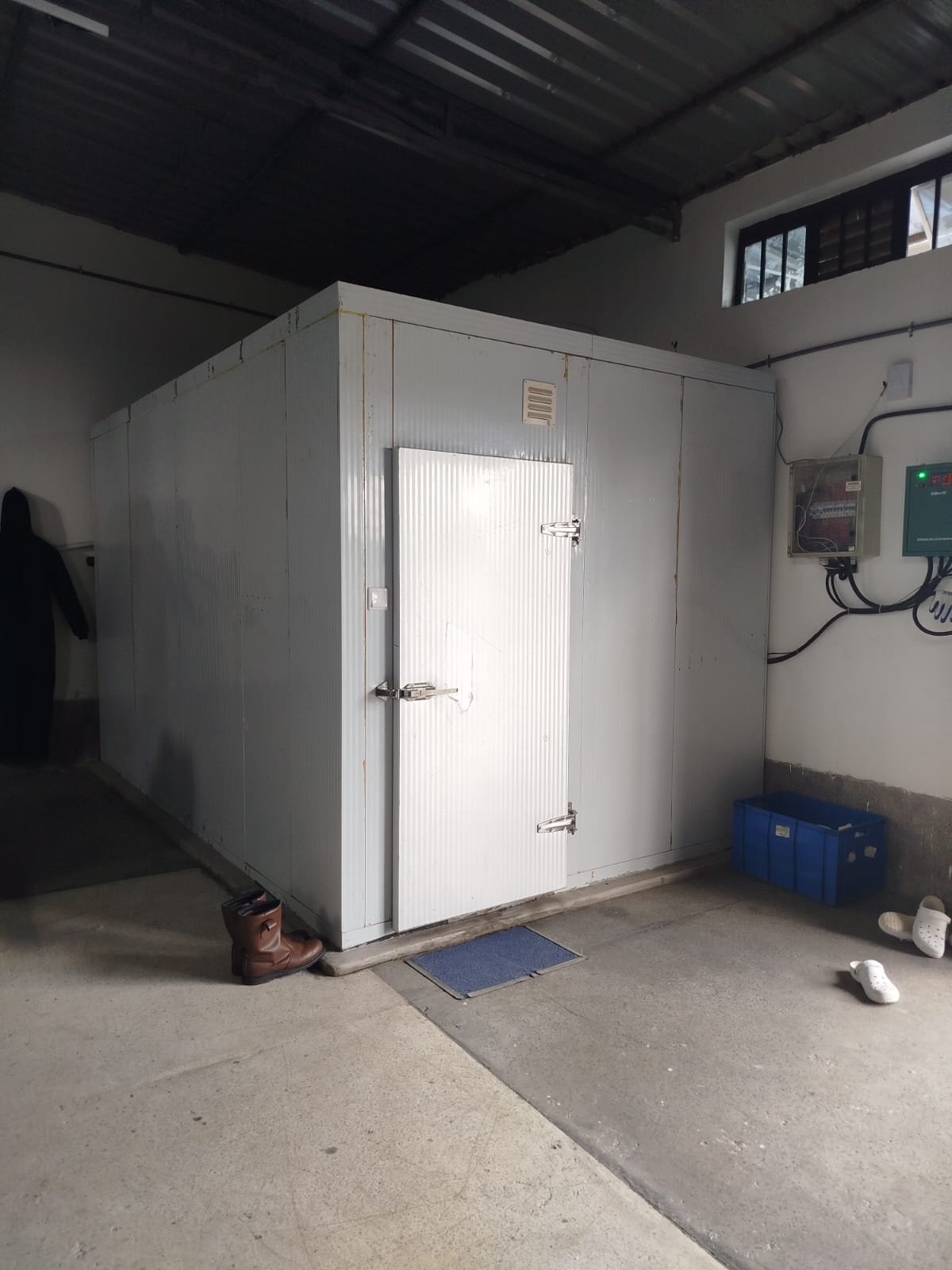 Prime Plot + Production Facility For Sale in Ruai (4)