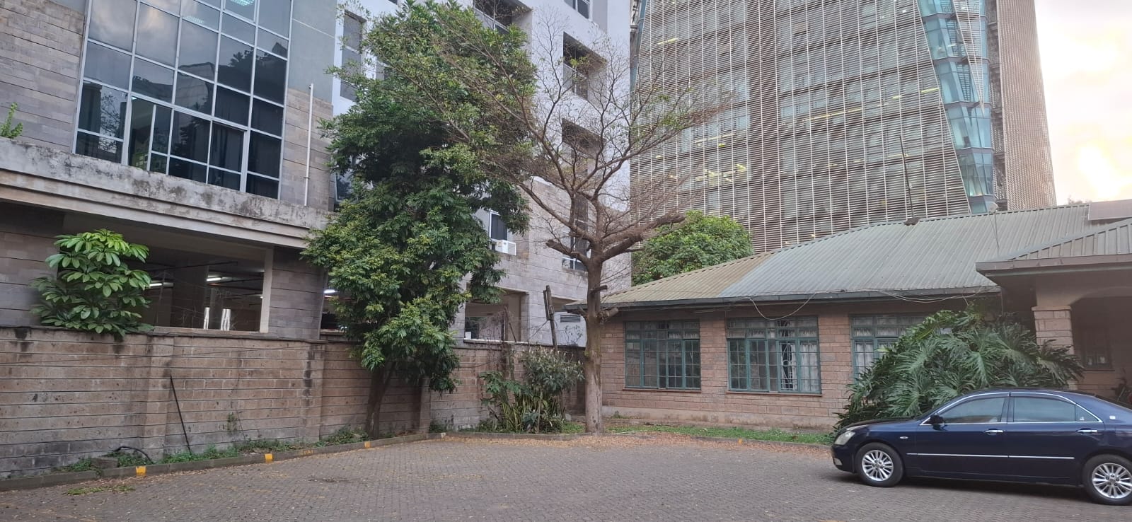 Upperhill Plot For Sale along Longonot Road (2)